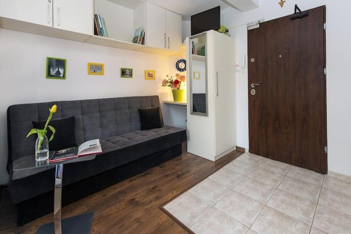 Cosy Studio Apartment Краков Экстерьер фото