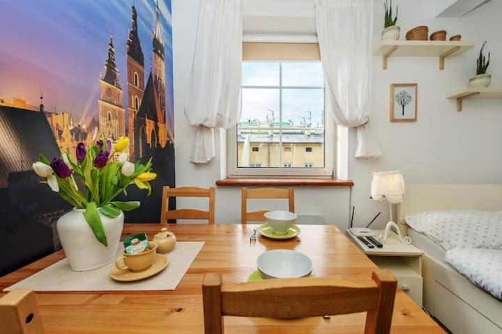 Cosy Studio Apartment Краков Экстерьер фото